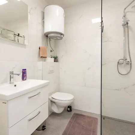 Twins Apartment